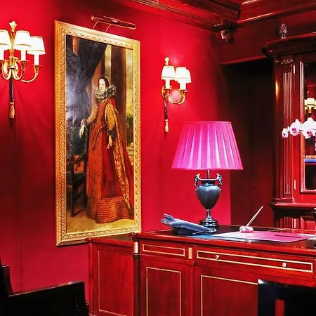Francois 1er Hotel Parigi