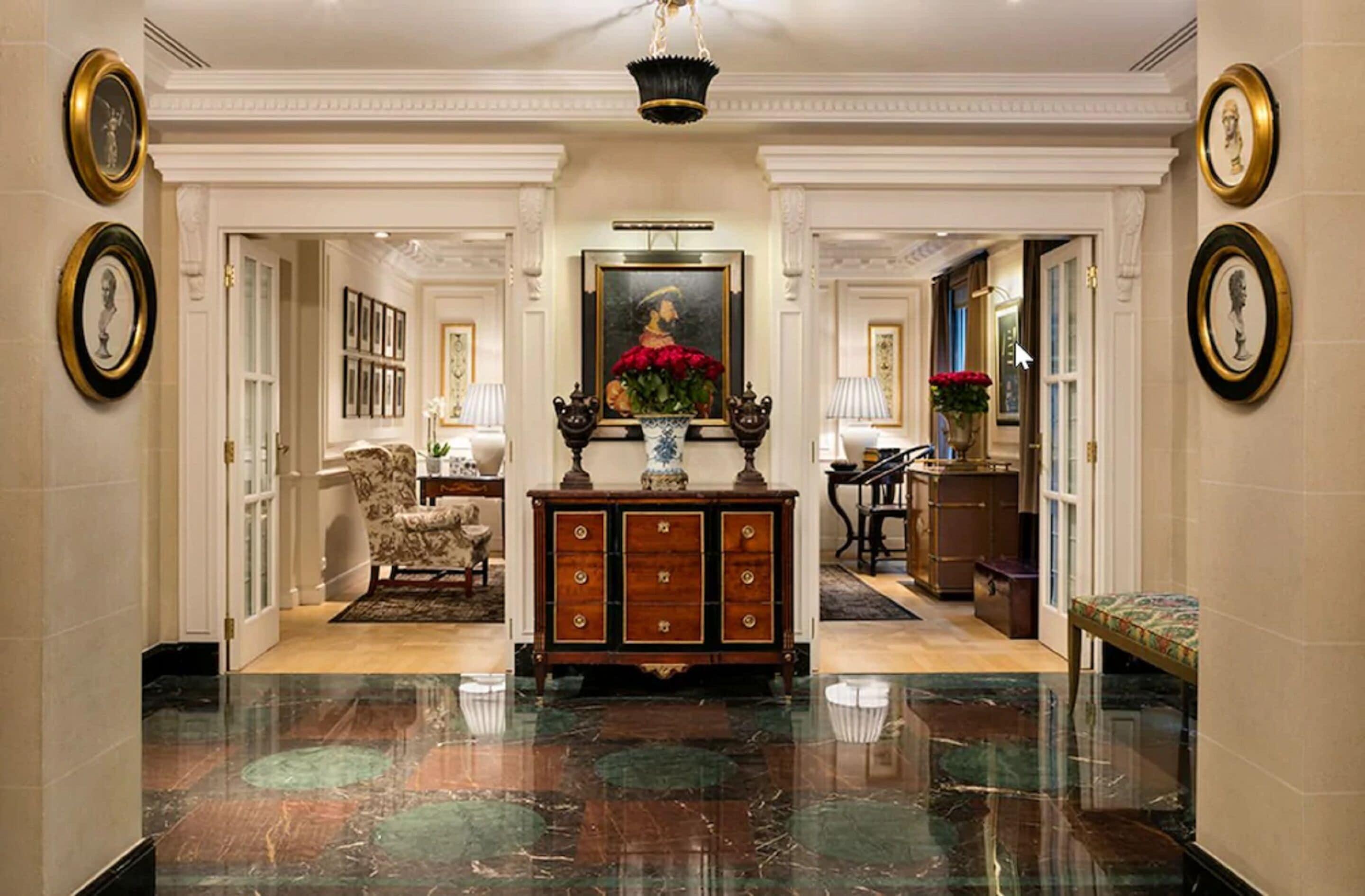 Hotel Francois 1er Parigi