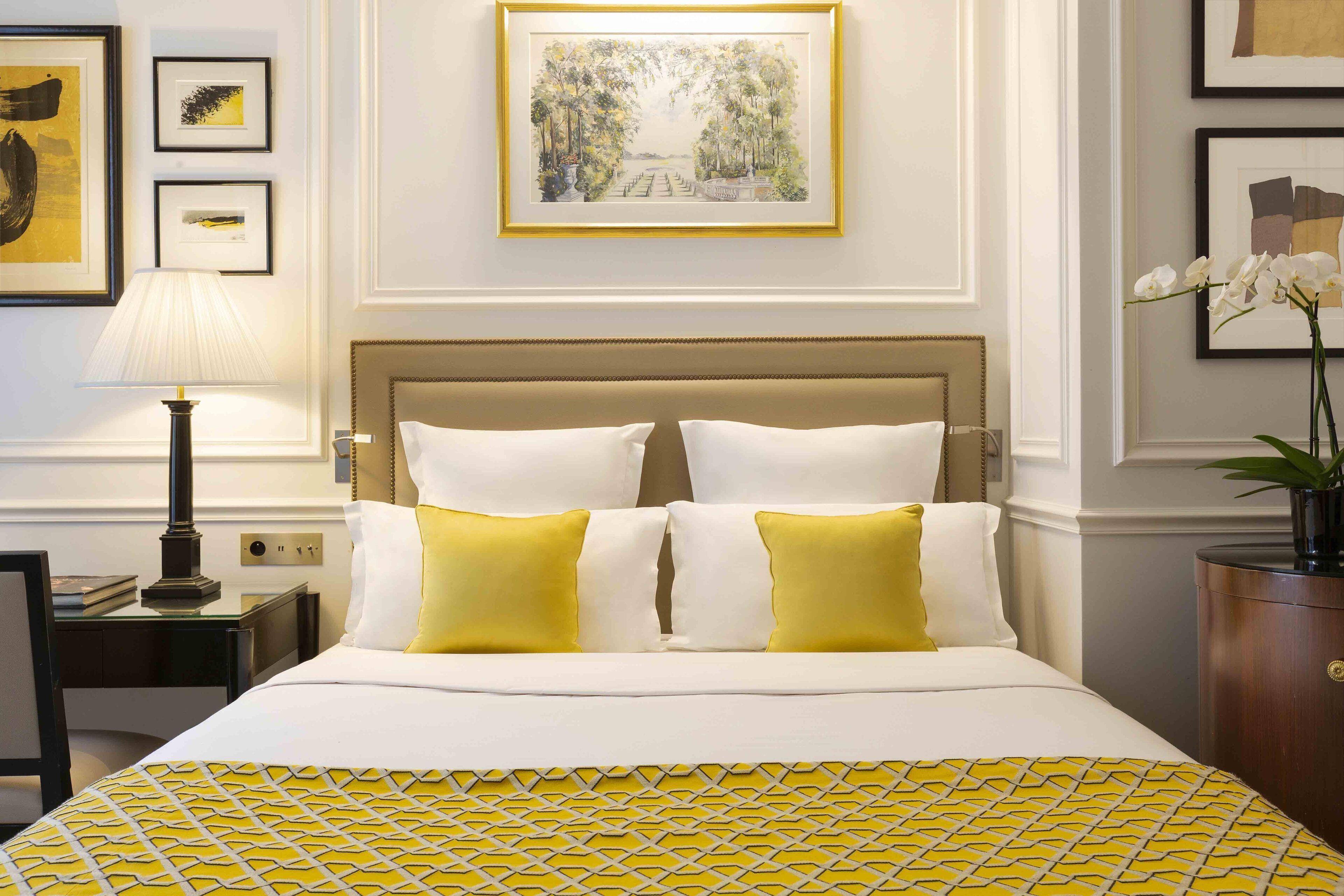 Hotel Francois 1er Parigi