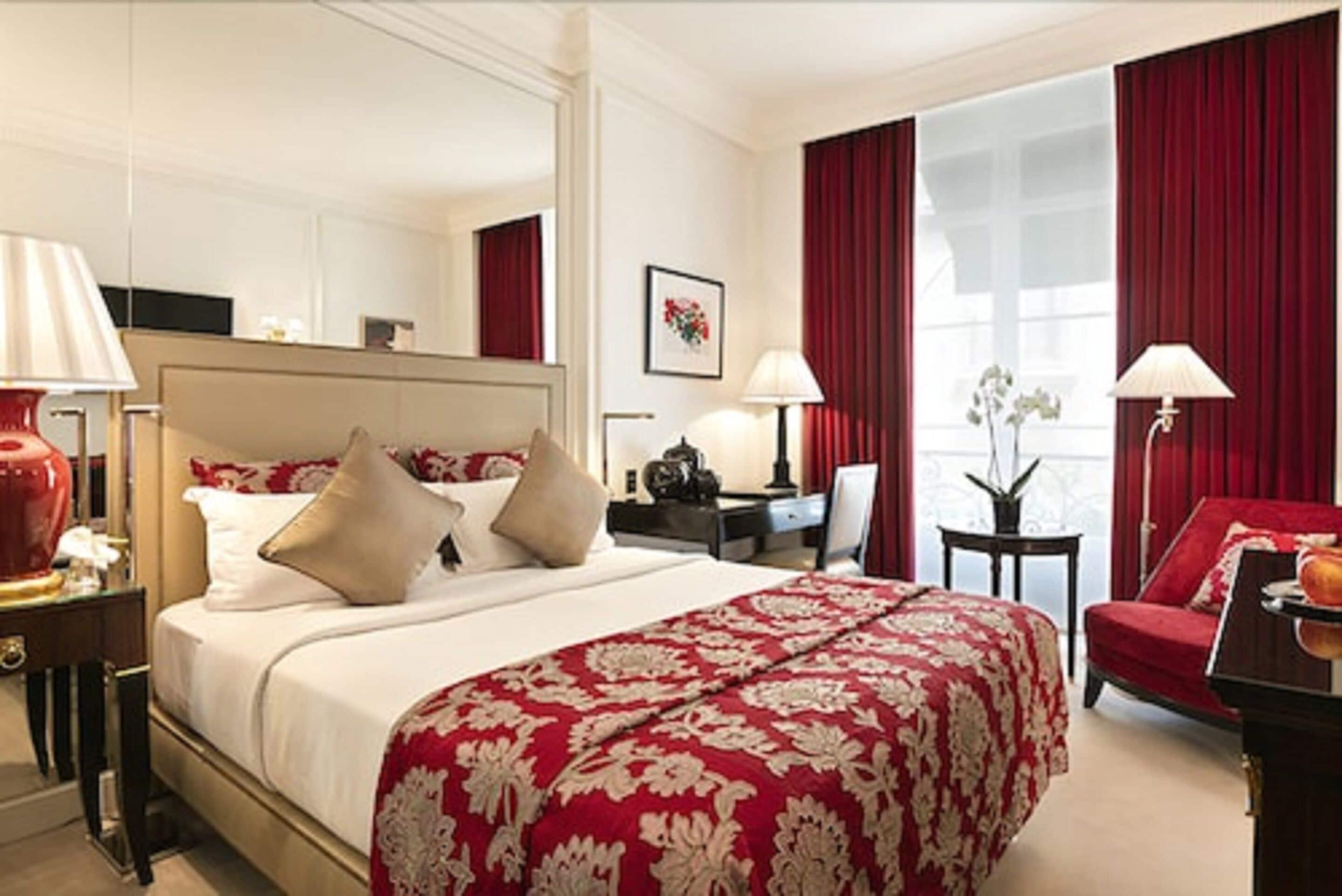 Hotel Francois 1er Parigi