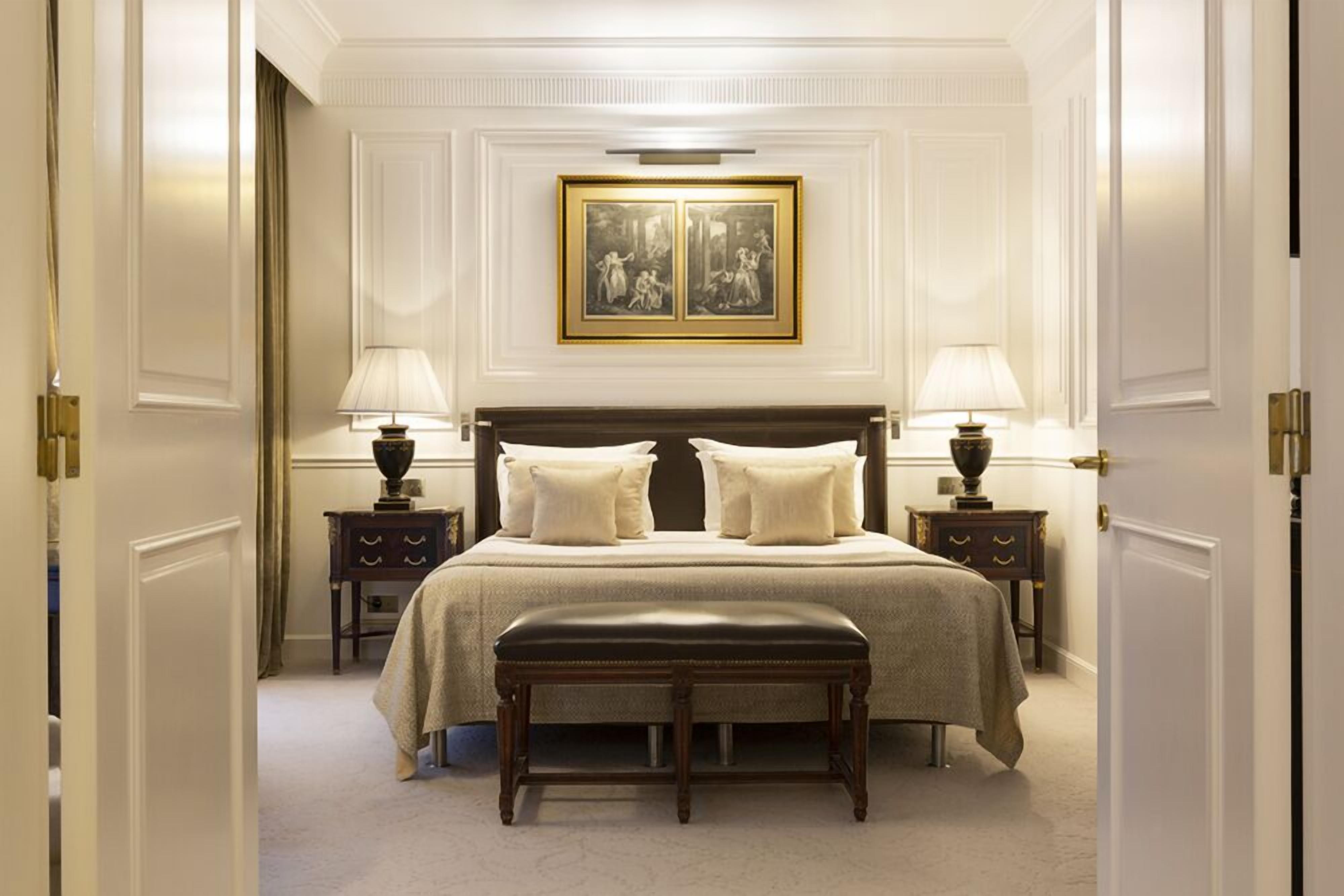 Francois 1er Hotel 4*